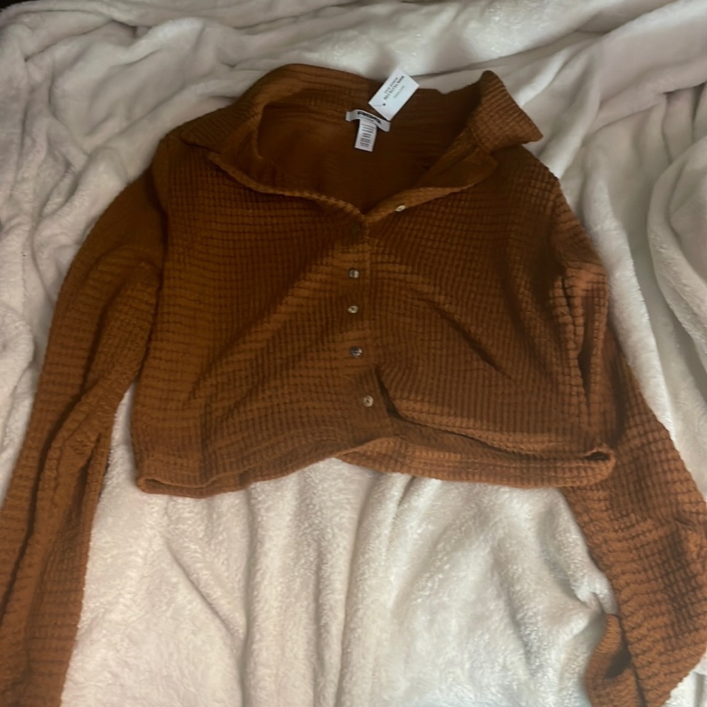 never worn brown cardigan button up, size XL